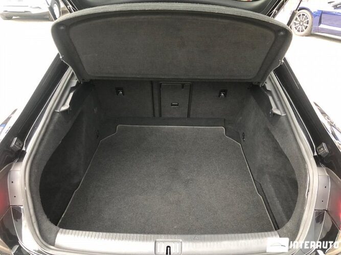 Volkswagen Arteon 49 interauto-car