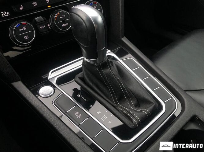 Volkswagen Arteon 42 interauto-car