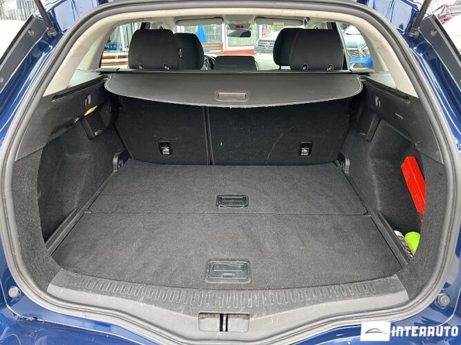 Renault Megane 43 interauto-car