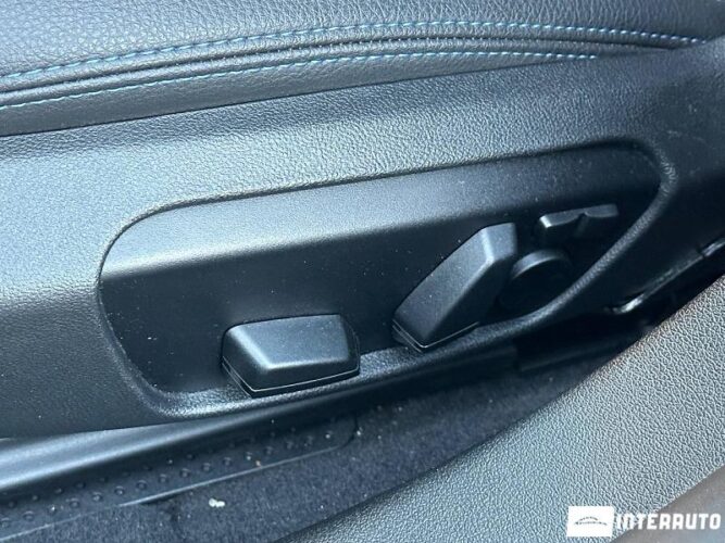 BMW M135 48 interauto-car