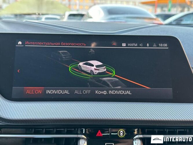 BMW M135 43 interauto-car