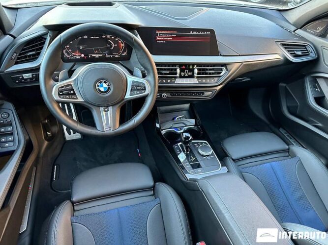 BMW M135 38 interauto-car