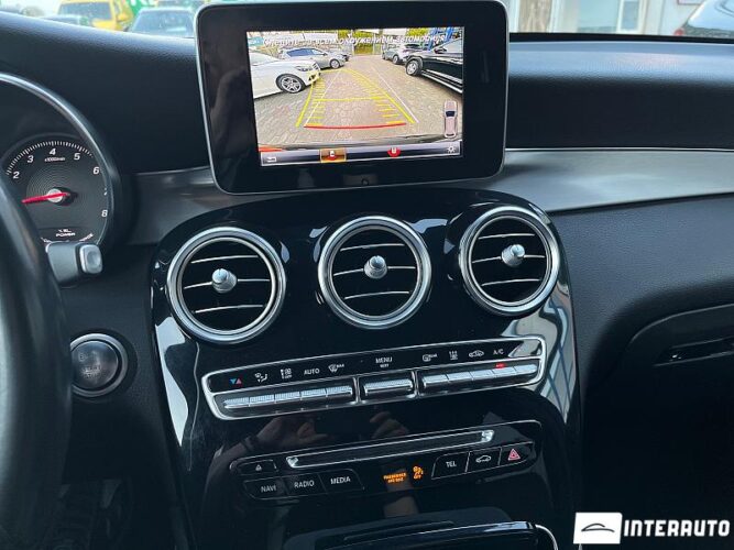 Mercedes GLC 350e 41 interauto-car