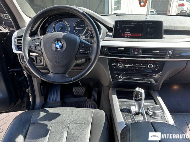 BMW X5 2.5D 40 interauto-car