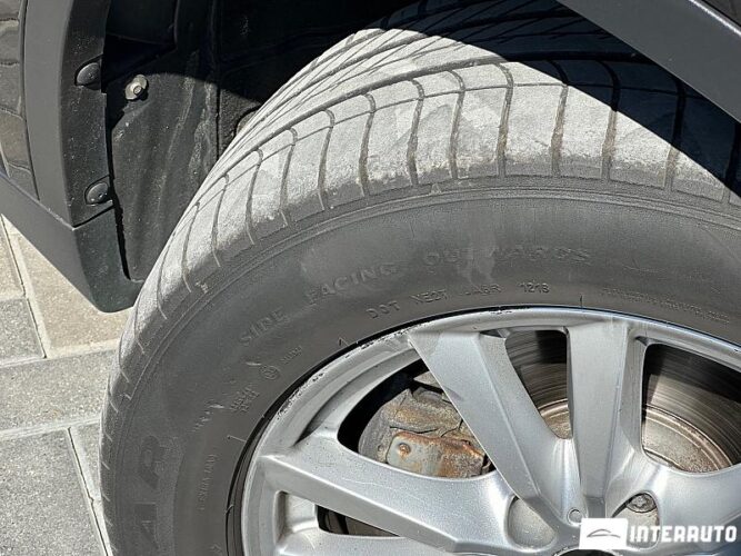 BMW X5 2.5D 56 interauto-car