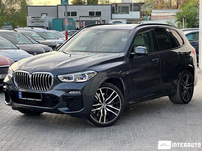 BMW X5 4.5e 41 interauto-car