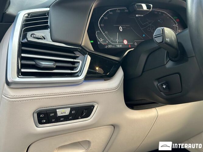 BMW X5 4.5e 60 interauto-car