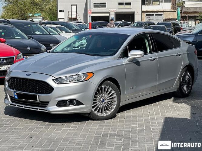 Ford Fusion 29 interauto-car