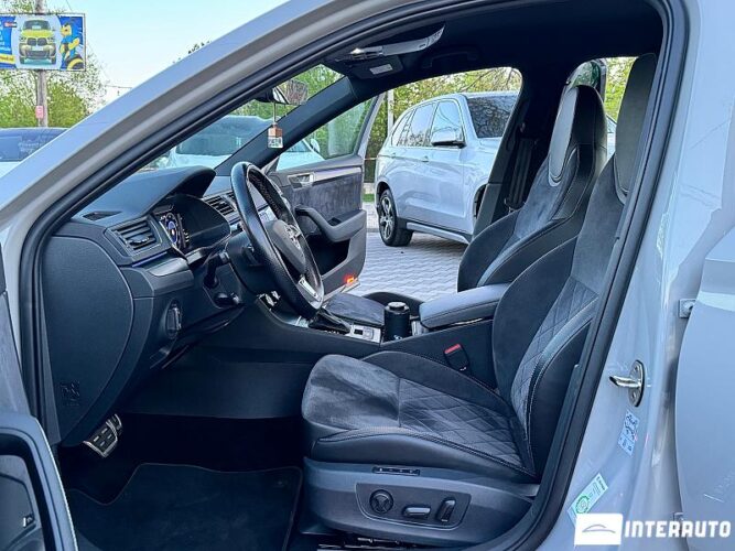 Skoda Superb 45 interauto-car