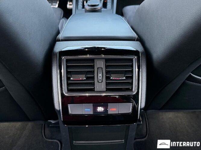 Skoda Superb 66 interauto-car