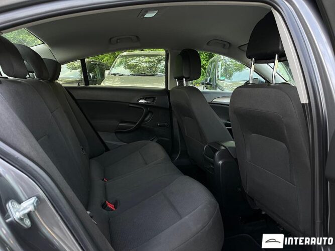Opel Insignia 40 interauto-car