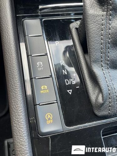 Skoda Superb 55 interauto-car