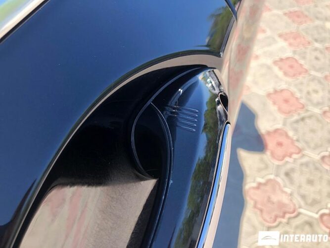 BMW 730 36 interauto-car