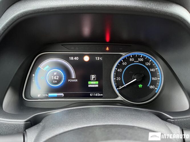 Nissan Leaf 47 interauto-car