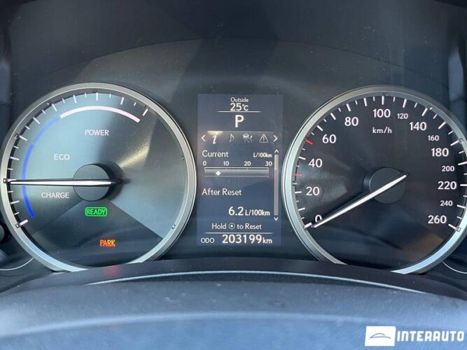 Lexus NX 300H 33 interauto-car