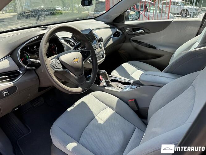 Chevrolet Malibu 37 interauto-car