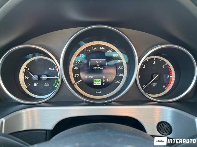 Mercedes E 300h 36 interauto-car