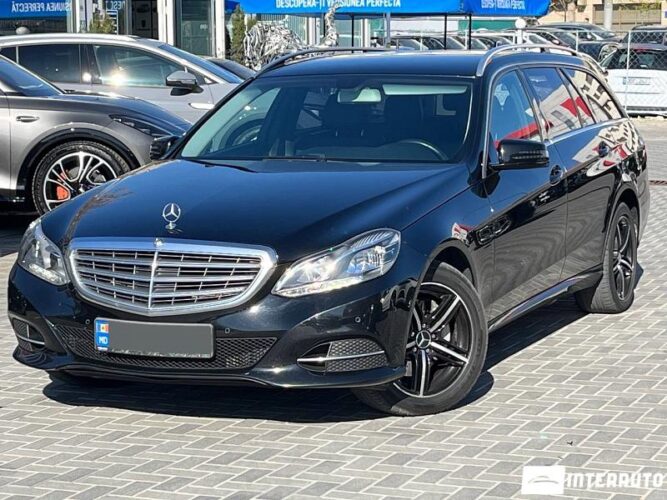 Mercedes E 300h 29 interauto-car