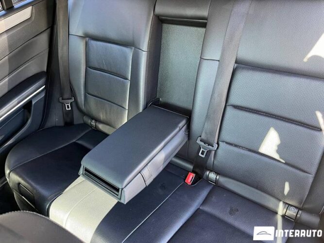 Mercedes E 300h 44 interauto-car