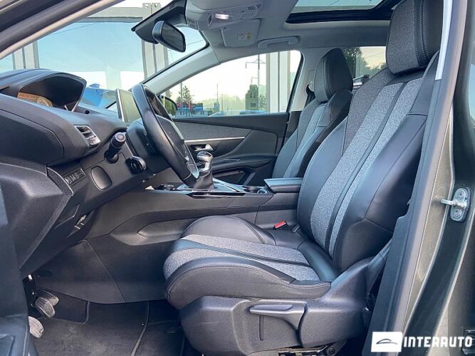 Peugeot 3008 36 interauto-car
