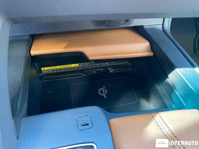 Toyota Avalon 39 interauto-car