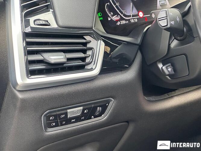 BMW X5 4.5e 42 interauto-car