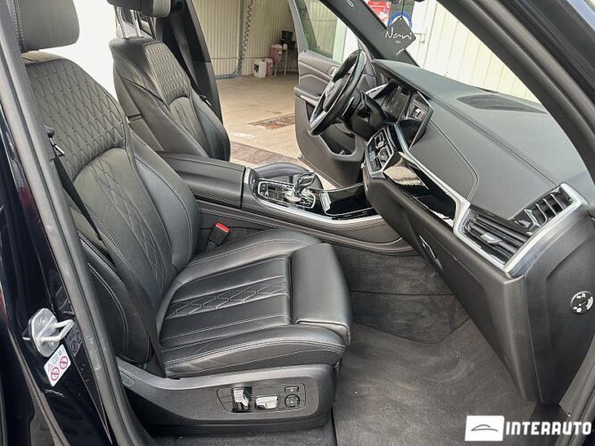 BMW X5 4.5e 52 interauto-car