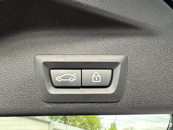 BMW X5 4.5e 56 interauto-car