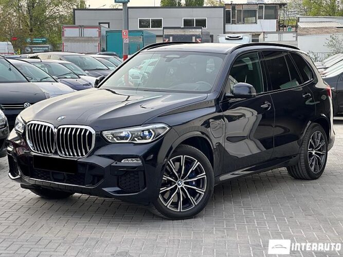 BMW X5 4.5e 34 interauto-car