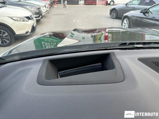 BMW X5 4.5e 43 interauto-car