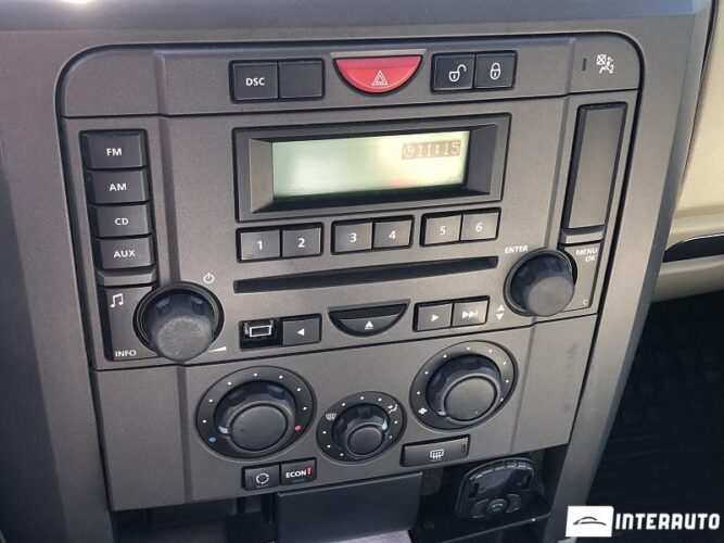 Land Rover Discovery 37 interauto-car