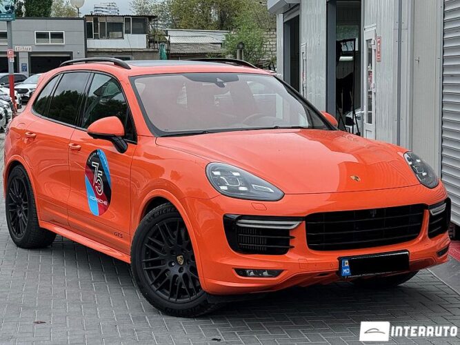 porsche Cayenne GTS 2016