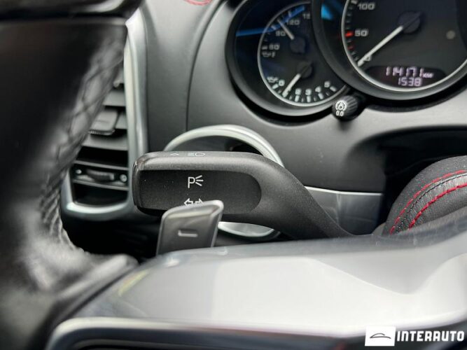 porsche Cayenne GTS 2016