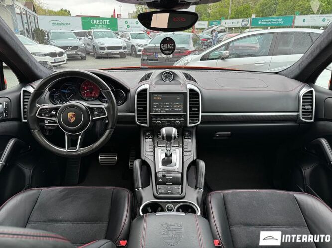 porsche Cayenne GTS 2016