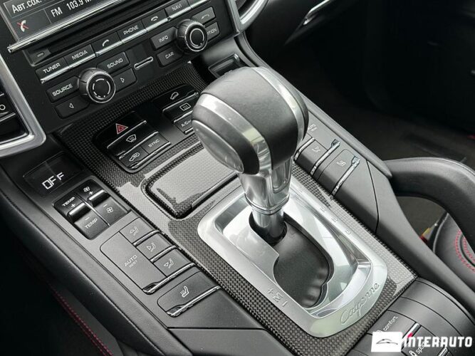porsche Cayenne GTS 2016
