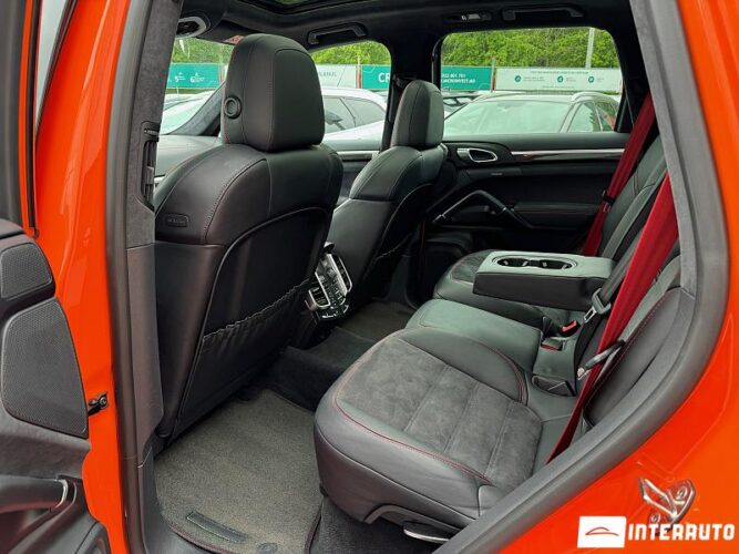 porsche Cayenne GTS 2016