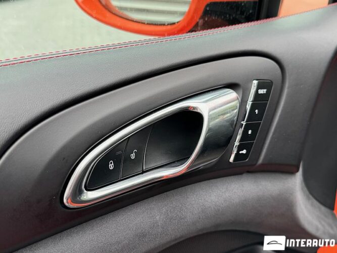 porsche Cayenne GTS 2016
