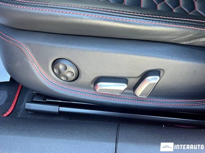 Audi RS7 53 interauto-car