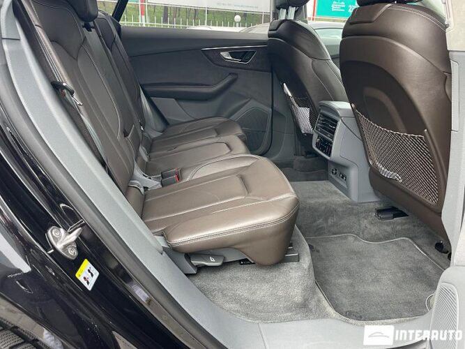 Audi Q8 57 interauto-car