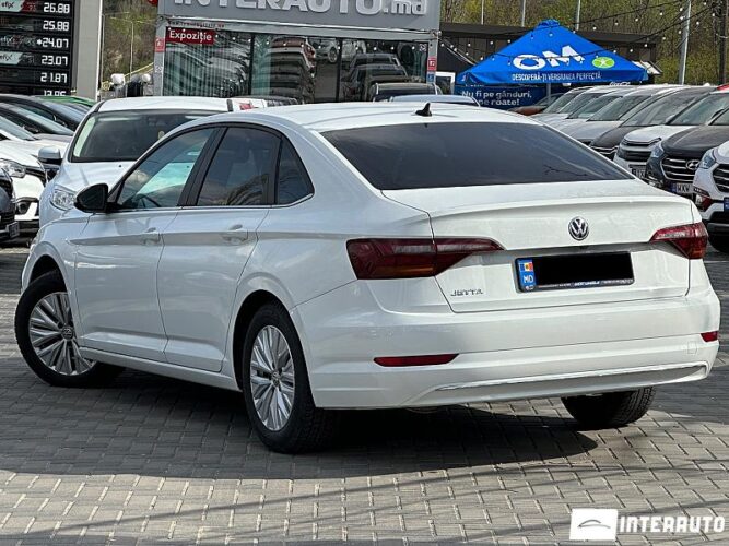 Volkswagen Jetta 31 interauto-car