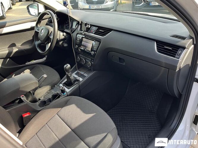 Skoda Octavia 41 interauto-car