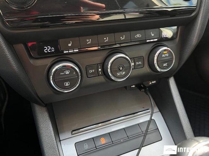 Skoda Octavia 38 interauto-car