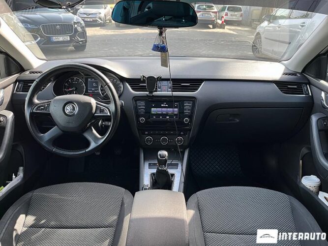 Skoda Octavia 35 interauto-car