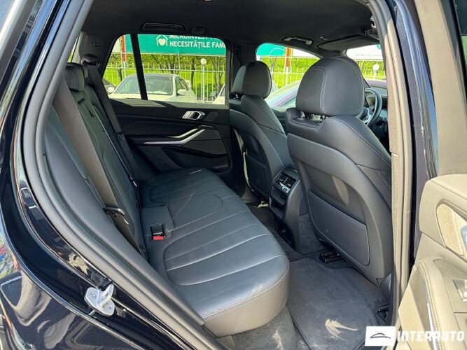 BMW X5 4.5e 52 interauto-car