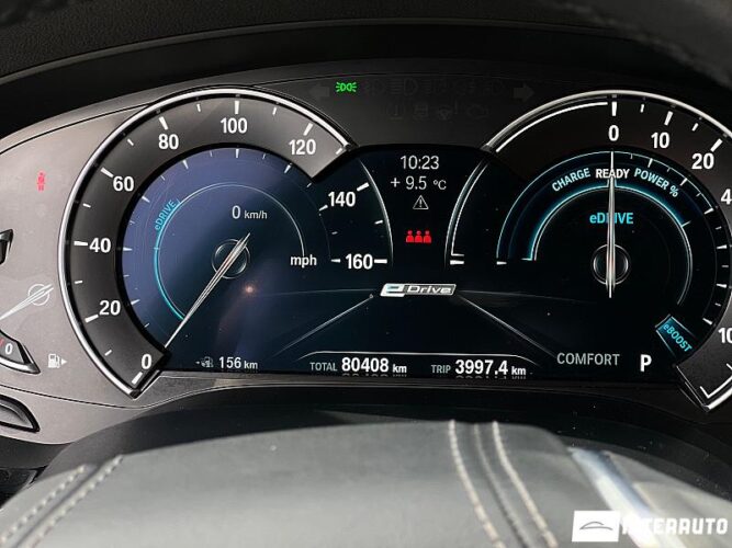 BMW 530e 41 interauto-car