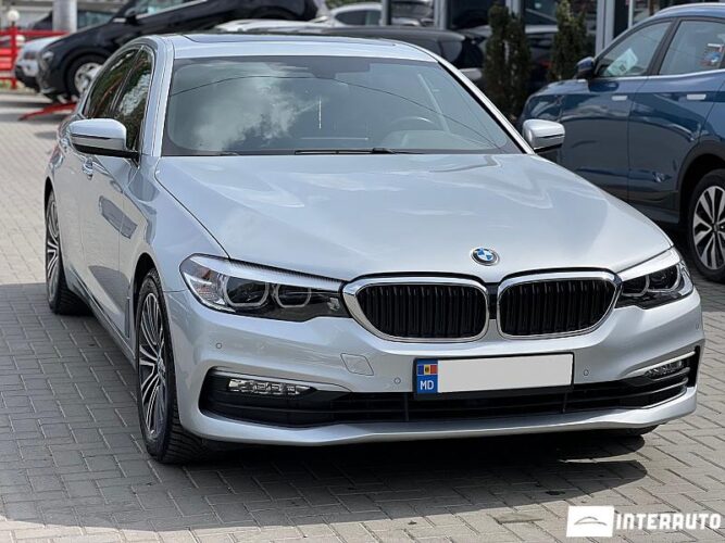 BMW 530e 33 interauto-car