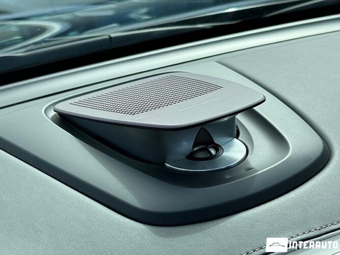 BMW X5 4.0e 48 interauto-car