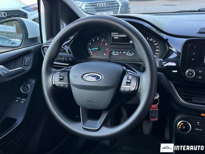 Ford Fiesta 44 interauto-car