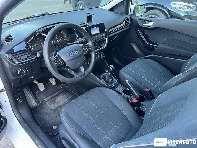 Ford Fiesta 34 interauto-car