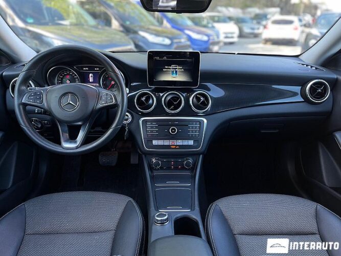 Mercedes CLA 180d 40 interauto-car